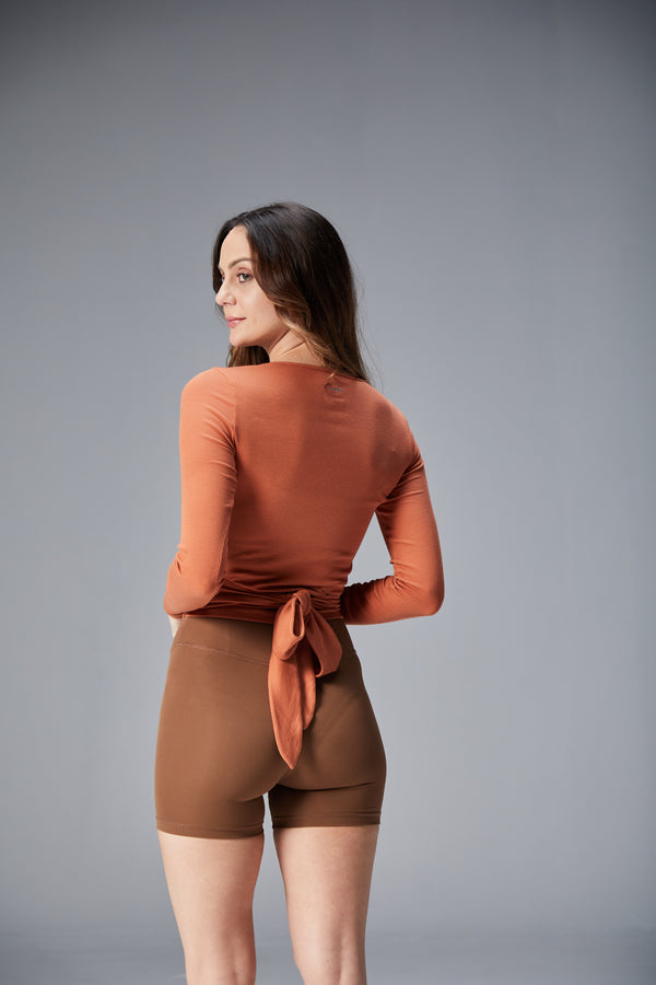 [ ] Lazo Crop Tee