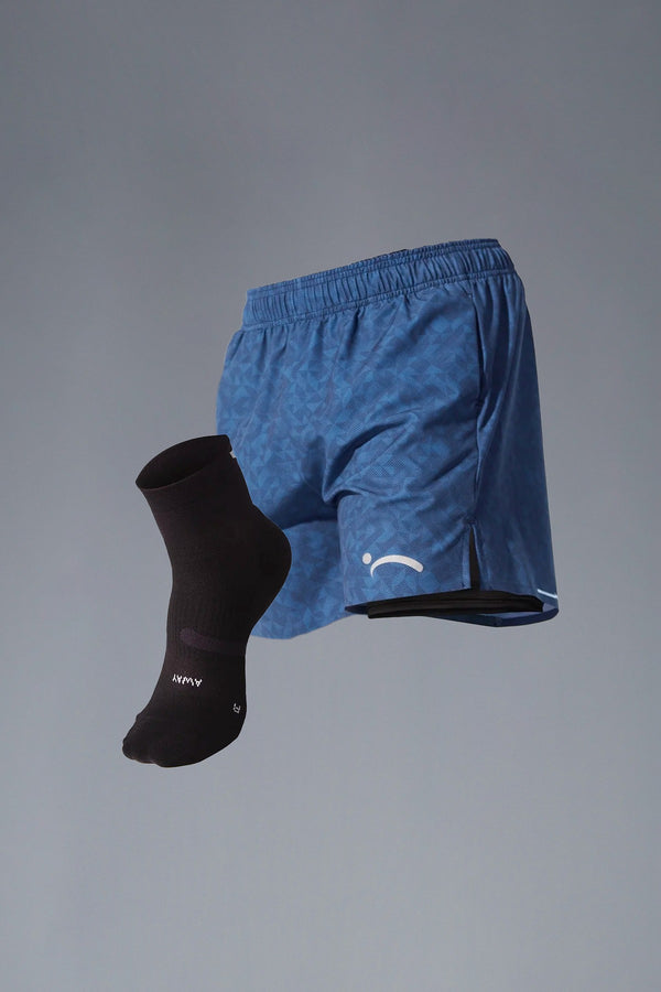 Elite Runner Short + Medias GRATIS